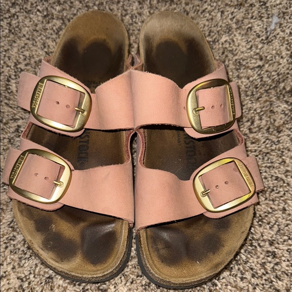 - Birkenstock Arizona pink suede big buckle. Make offers - Picture 1 of 5